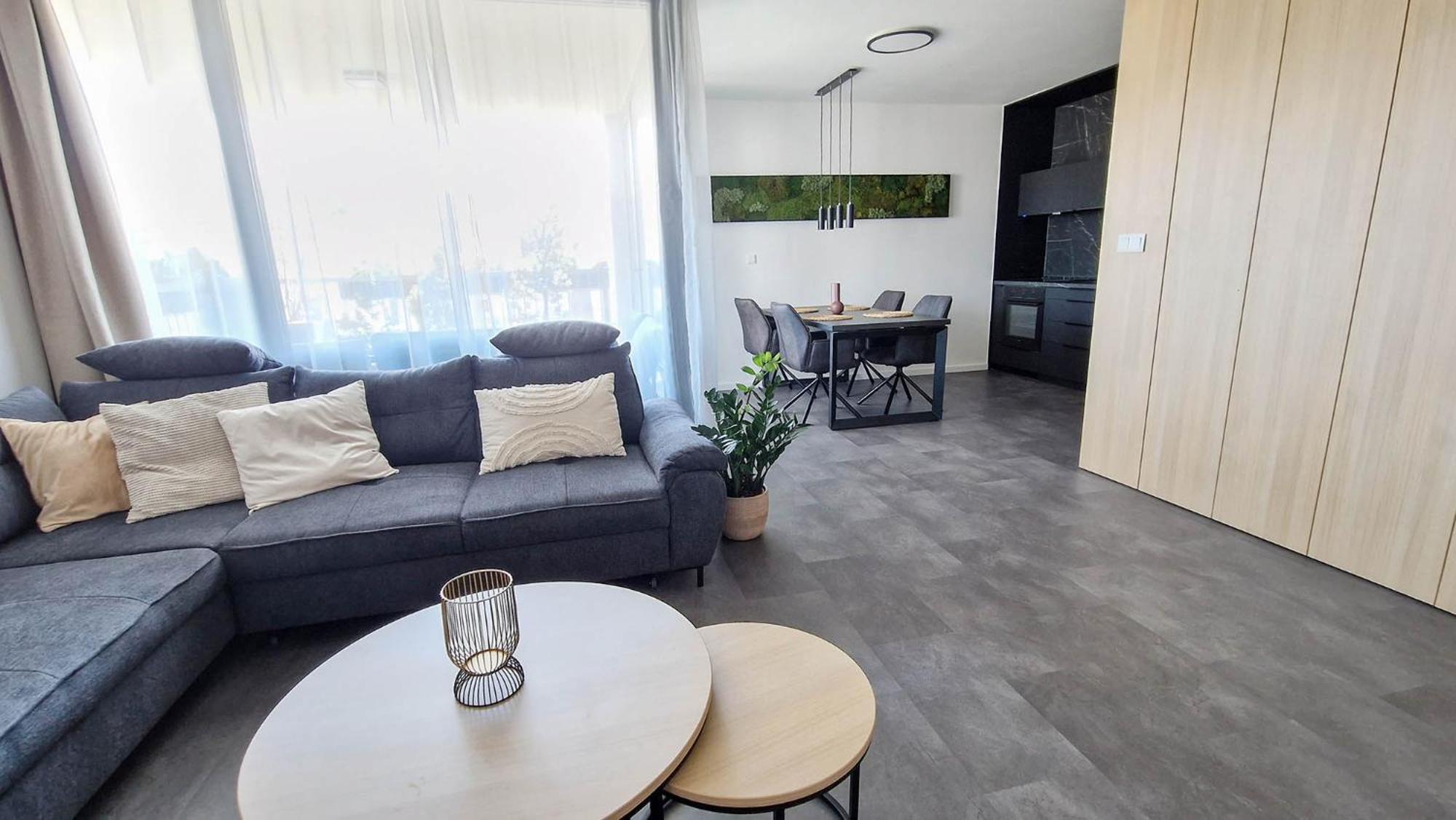 Hillshome - 84M2 Moderny Byt S Terasou Aj Saunou Липтовски-Микулаш Экстерьер фото