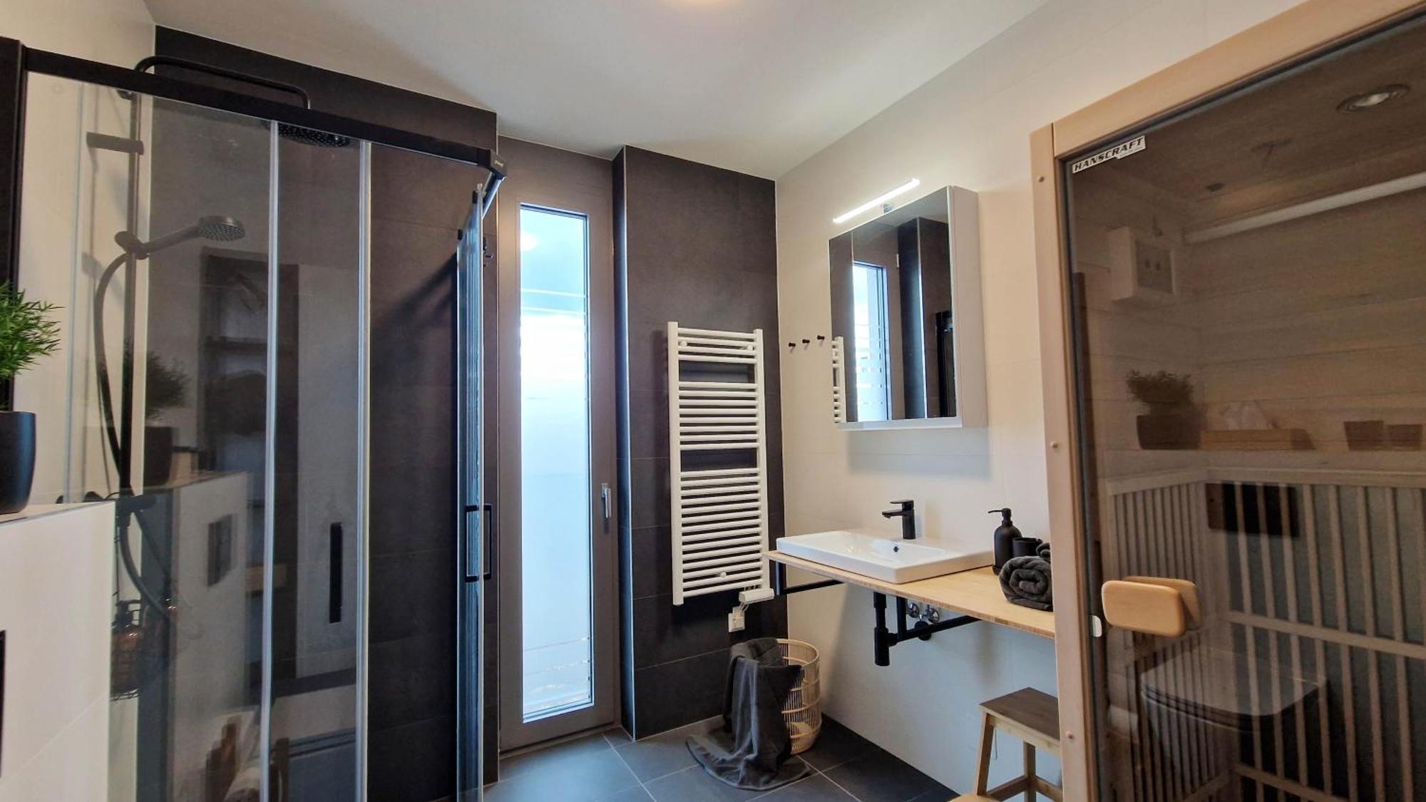 Hillshome - 84M2 Moderny Byt S Terasou Aj Saunou Липтовски-Микулаш Экстерьер фото